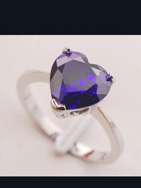 Sterling Silver Heart-Cut Amethyst Crystal Ring